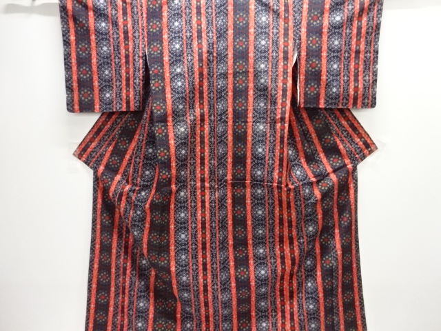 JAPANESE KIMONO / ANTIQUE KIMONO / SILK / TSUMUGI / WOVEN STRIPE & ABSTRACT PATTERN